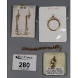 9ct gold sovereign pendant fitting, a pair of 9ct gold earrings and a clasp. (B.P. 21% + VAT)