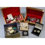 Collection of silver and other jewellery to include chains, lockets, Mexican earrings, and similar