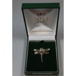 9ct gold dragonfly brooch. Approx weight 3.8 grams. (B.P. 21% + VAT)