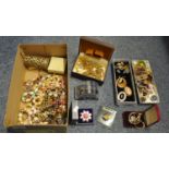 Box containing assorted costume jewellery, watches, etc. (B.P. 21% + VAT)