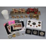 Box containing assorted coins to include the coinage of Great Britain Silver Jubilee, Royal Wedding,