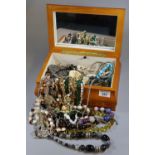 Collection of costume jewellery. (B.P. 21% + VAT)