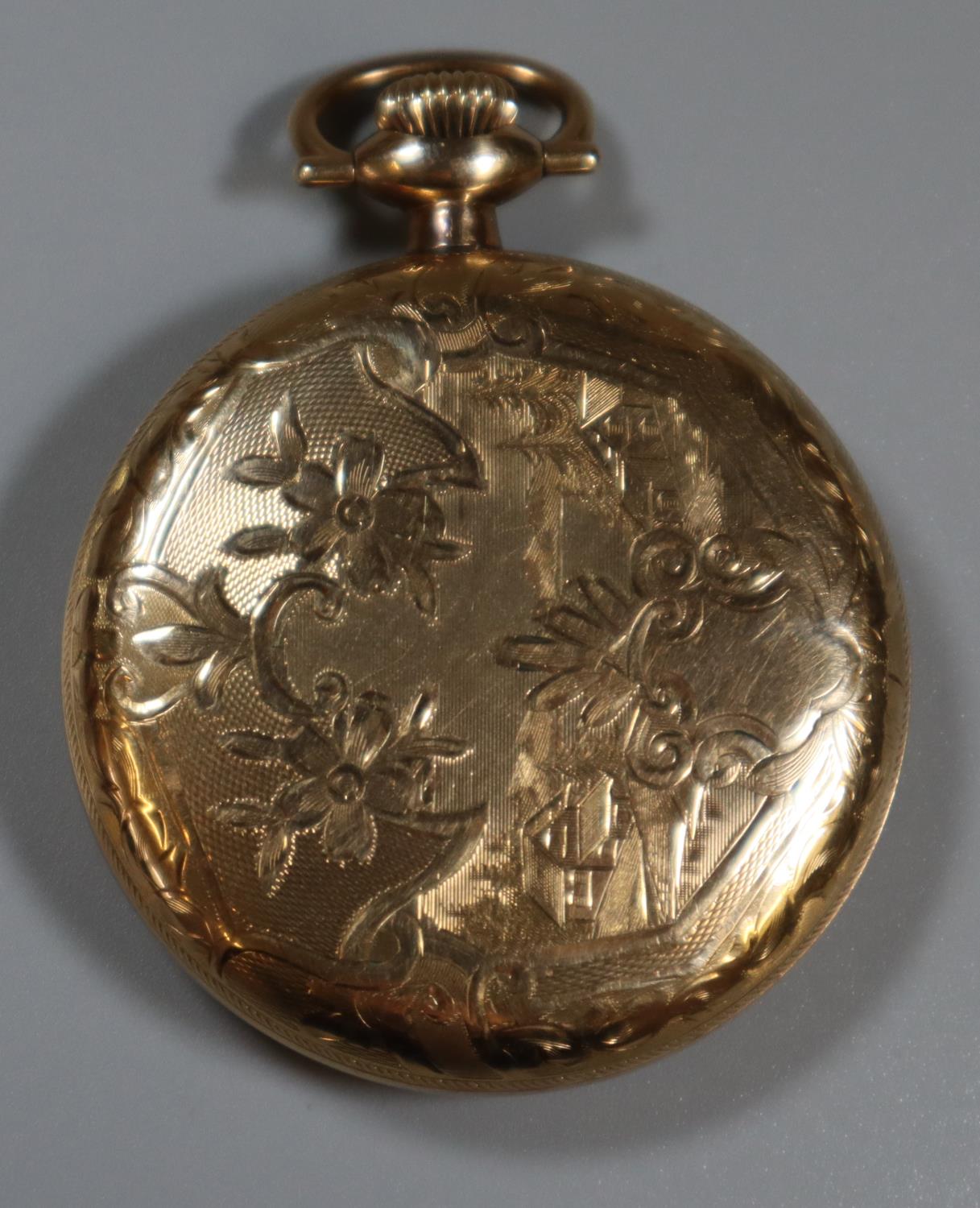 Elgin gold plated open faced pocket watch with enamel face and Roman numerals with engraved chased - Image 2 of 2