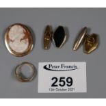 Shell cameo in 9ct gold frame together with a 9ct gold signet ring, ring size F&1/2 and a pair of