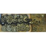 Tray with forty-one horse brasses and a brass horse and horseshoe door knocker. (B.P. 21% + VAT)