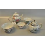 Mixed lot of Chinese porcelain to include; 18th Century famille rose teapot, a smaller 18th