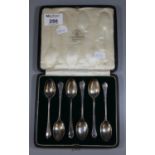 Mappin & Webb set of silver teaspoons in original box. 2.7 troy ox approx. (B.P. 21% + VAT)