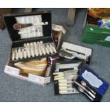 Box containing various cased and loose cutlery. (B.P. 21% + VAT)