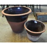 Two glazed terracotta pans of varying size. (2) (B.P. 21% + VAT)