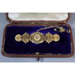 15ct gold bar brooch set with a single diamond. Approx weight 3.8 grams. (B.P. 21% + VAT)