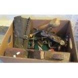 Box of vintage tools to include; planes, chisels, drill bits etc. (B.P. 21% + VAT)
