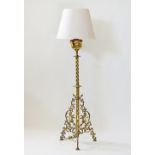 Brass floor oil lamp