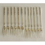 Cypriot, silver cake / sweetmeat forks