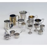 Silver plated tableware.