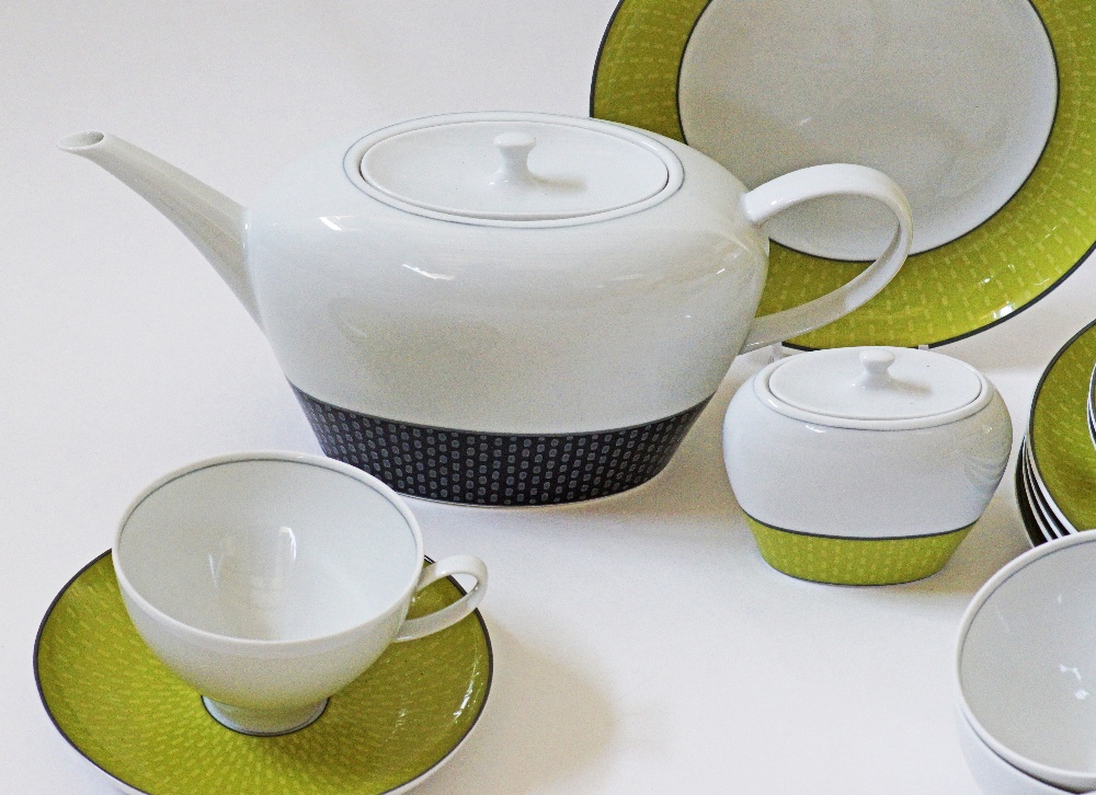 Modern porcelain tea service. - Image 2 of 3