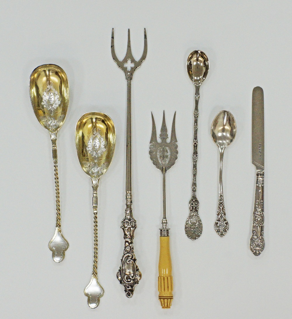 Silver and plated serving flatware.