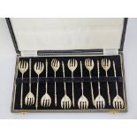 Cypriot Stephanides boxed set of twelve silver sweetmeat forks