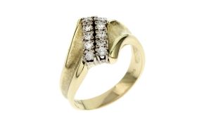 Ring 6.89 g 585/- Gelbgold mit 10 Diamanten zus. ca. 0.30 ct.