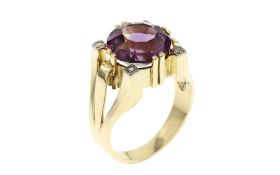 Ring 585/- GG mit Diamanten und Amethyst