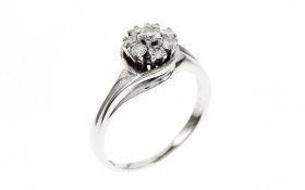 Ring 5.05 g 750/- Weissgold mit 8 Diamanten G/vs-si zus. ca. 0.45 ct. Ringgroesse 56