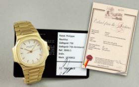 Patek Phillippe Nautilus Ref. 3800/1 Automatik 750/- Gelbgold brutto 136.48 g mit Papieren 