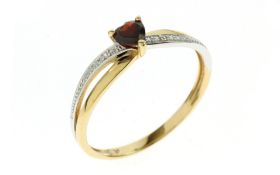 Ring 1.20 g 375/- Gelbgold und Weissgold mit Farbstein Ringgroesse 56