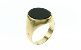 Ring 5.00 g 333/- Gelbgold mit Farbstein Ringgroesse 62