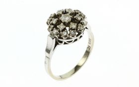 Ring 4.04 g 585/- Weissgold mit 19 Diamanten zus. ca. 0.46 ct. G/si Ringgroesse 54