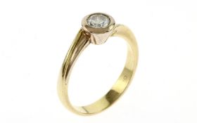 Ring 5.55 gr 750/- Gelbgold mit Diamant 0.50 ct F/p1 Gr.58