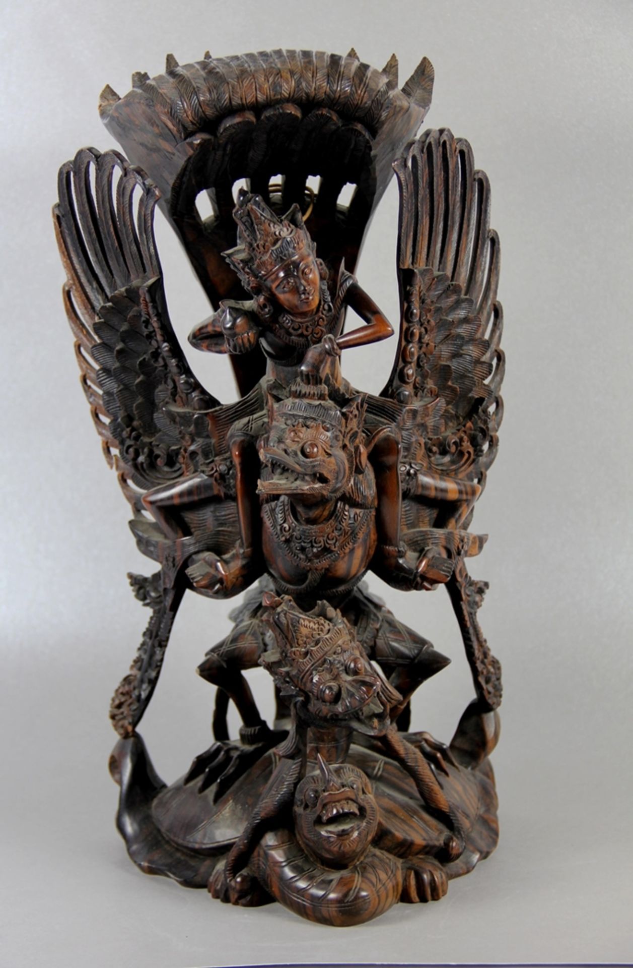 Garuda-Skulptur