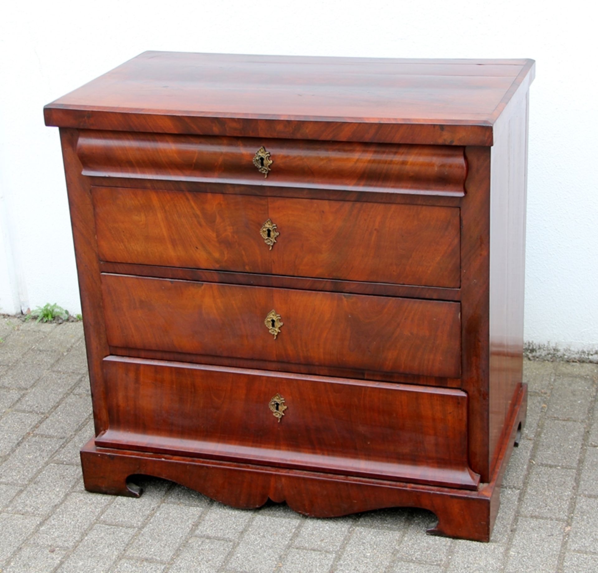 Biedermeier-Kommode