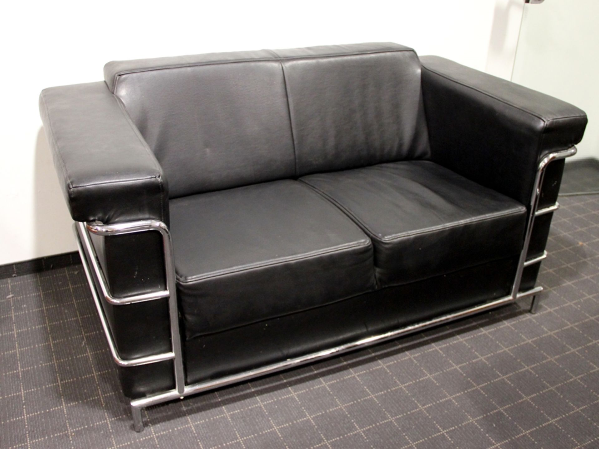 Desinger-Sofa - Image 2 of 4