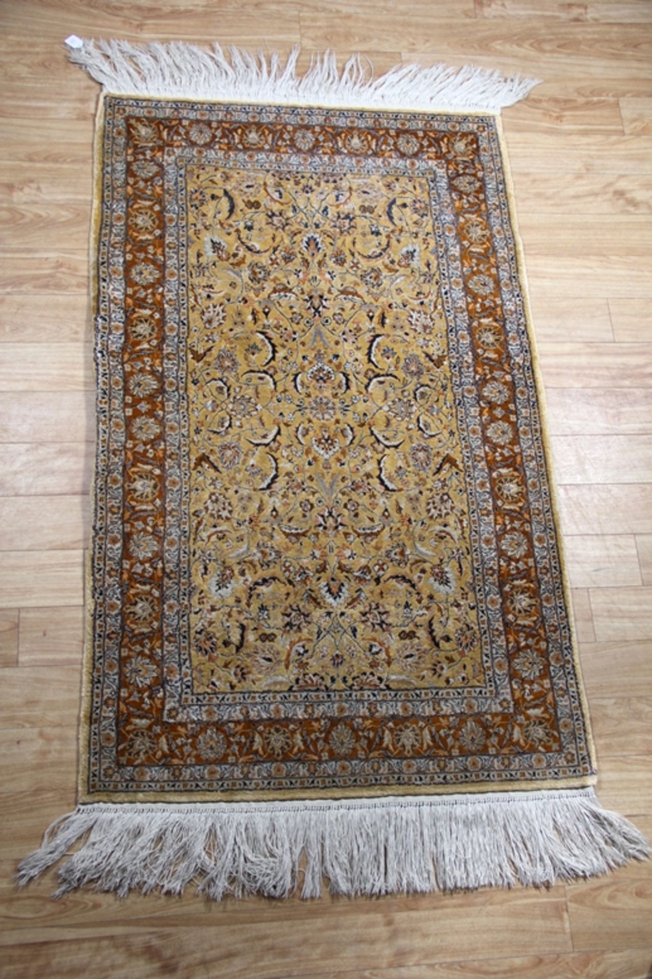 persischer Seidenteppich