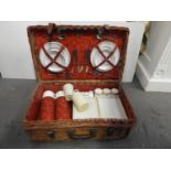 Fitted Wicker Picnic Hamper