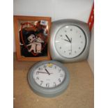 2x Clocks and Mirror