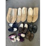 Quantity of Leather/Lambswool Moccasins