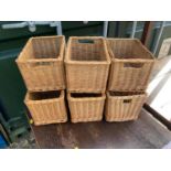 6x Wicker Storage Baskets
