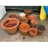 Quantity of Terracotta Pots