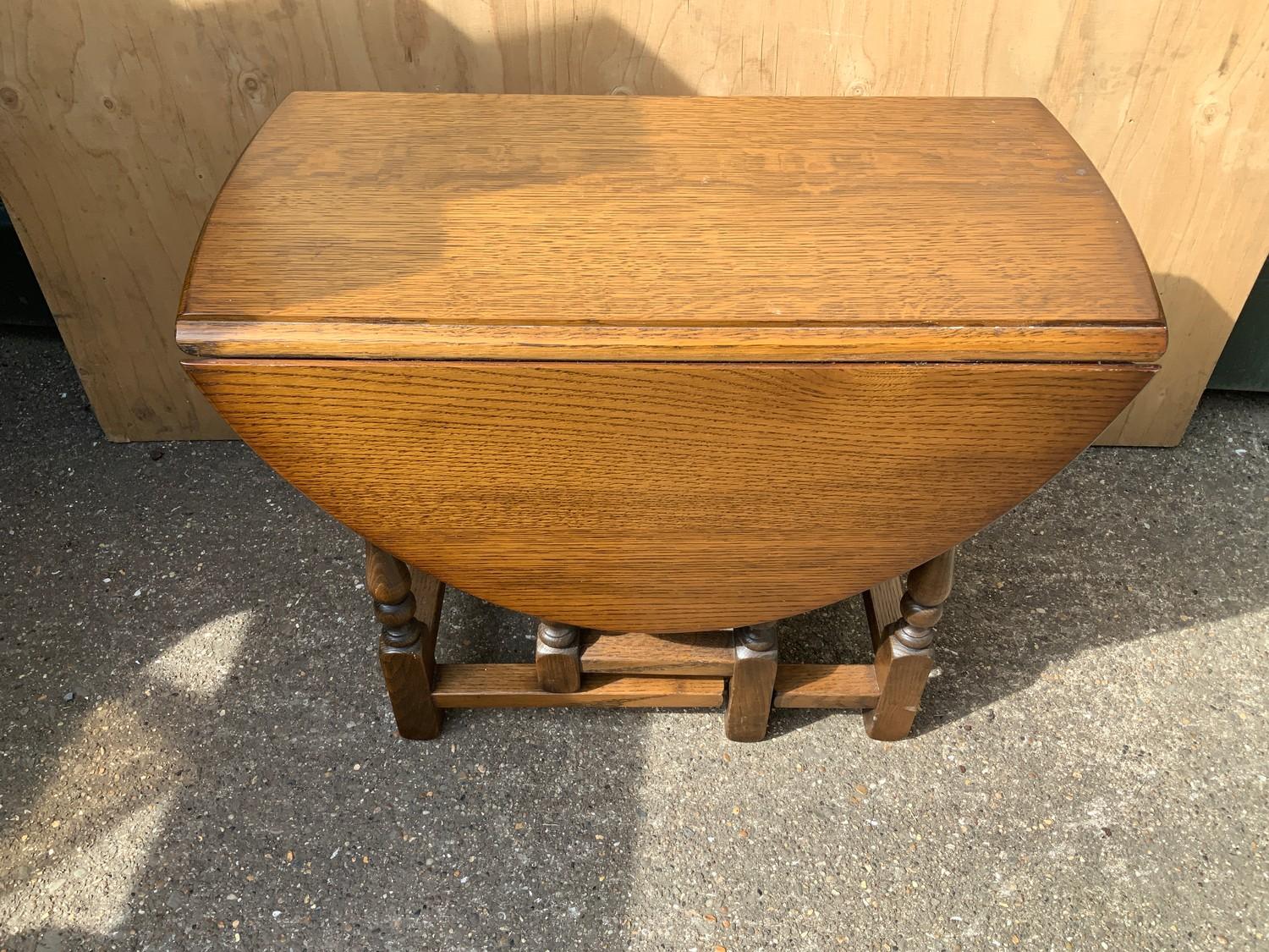 Small Oak Gate Leg Table - 48cm H