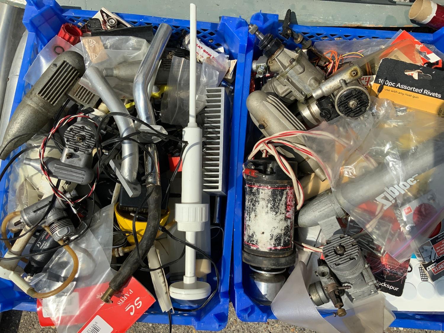 Quantity of Model Parts, Engines etc - Image 2 of 2