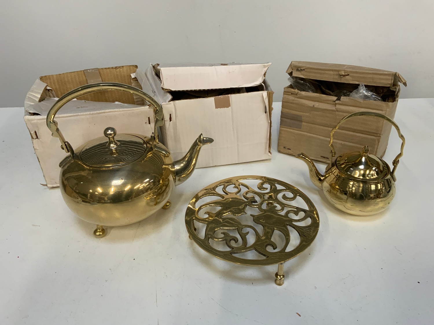 New Old Stock - 2x Brass Kettles, 1x Small Brass Kettle and Trivet