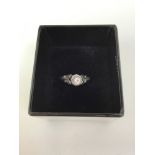 18ct Gold and Platinum White Sapphire Ring - Size M