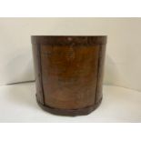 Victorian Steel Banded Wood Peck Grain Measure - VR Excise Mark 377 used in Barnstaple from 1880