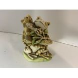 Harmony Kingdom Menage a Trois Frog Ornament - The Treasure Jest - Carved by Peter Calvesbert