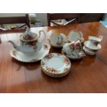 Royal Albert Old Country Roses Tea Set - Six Settings