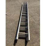 Triple Extending Aluminium Ladder