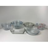 Quantity of Pyrex and Anchor Kitchen Glassware