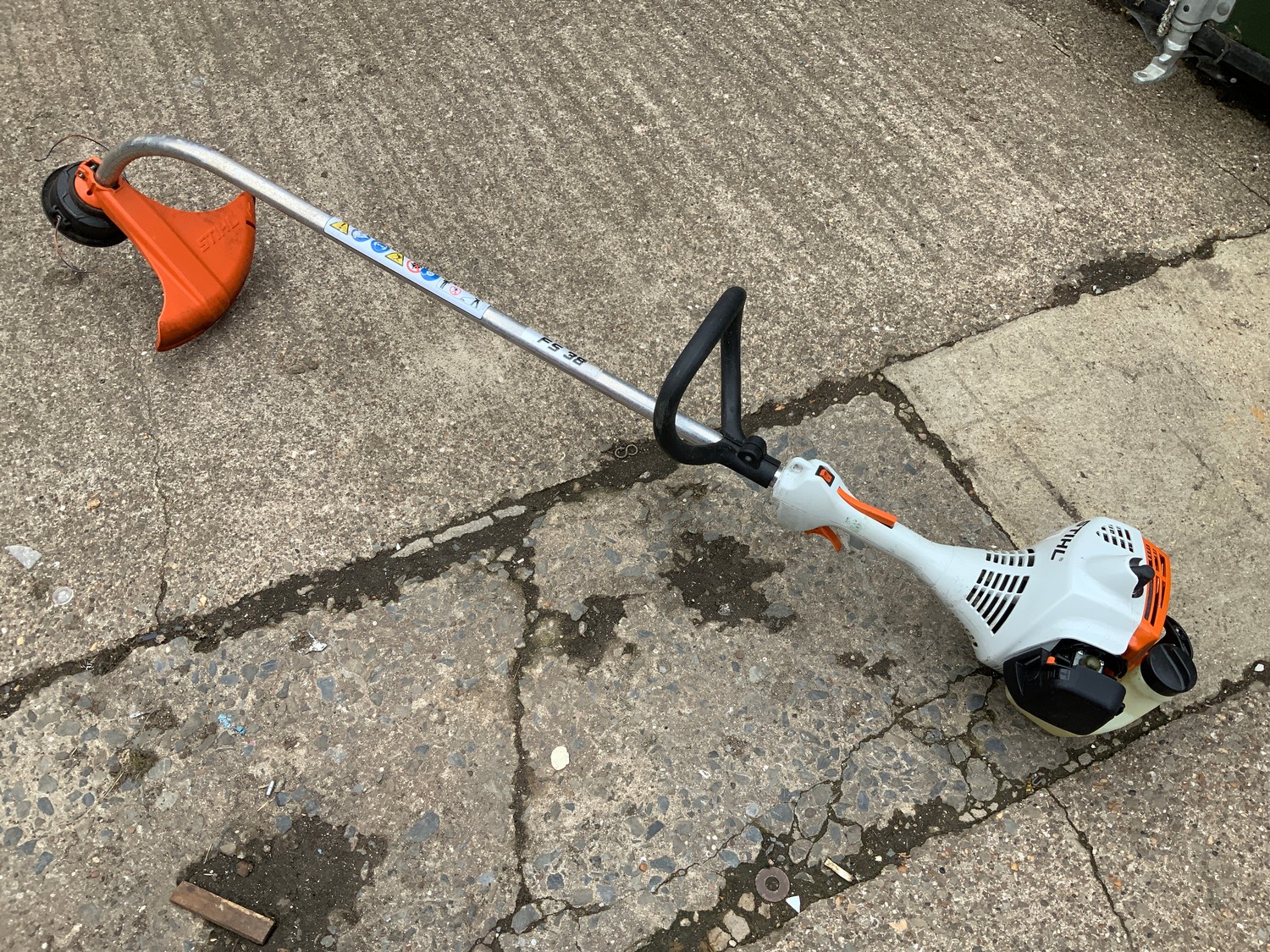 Stihl FS 38 Petrol Strimmer