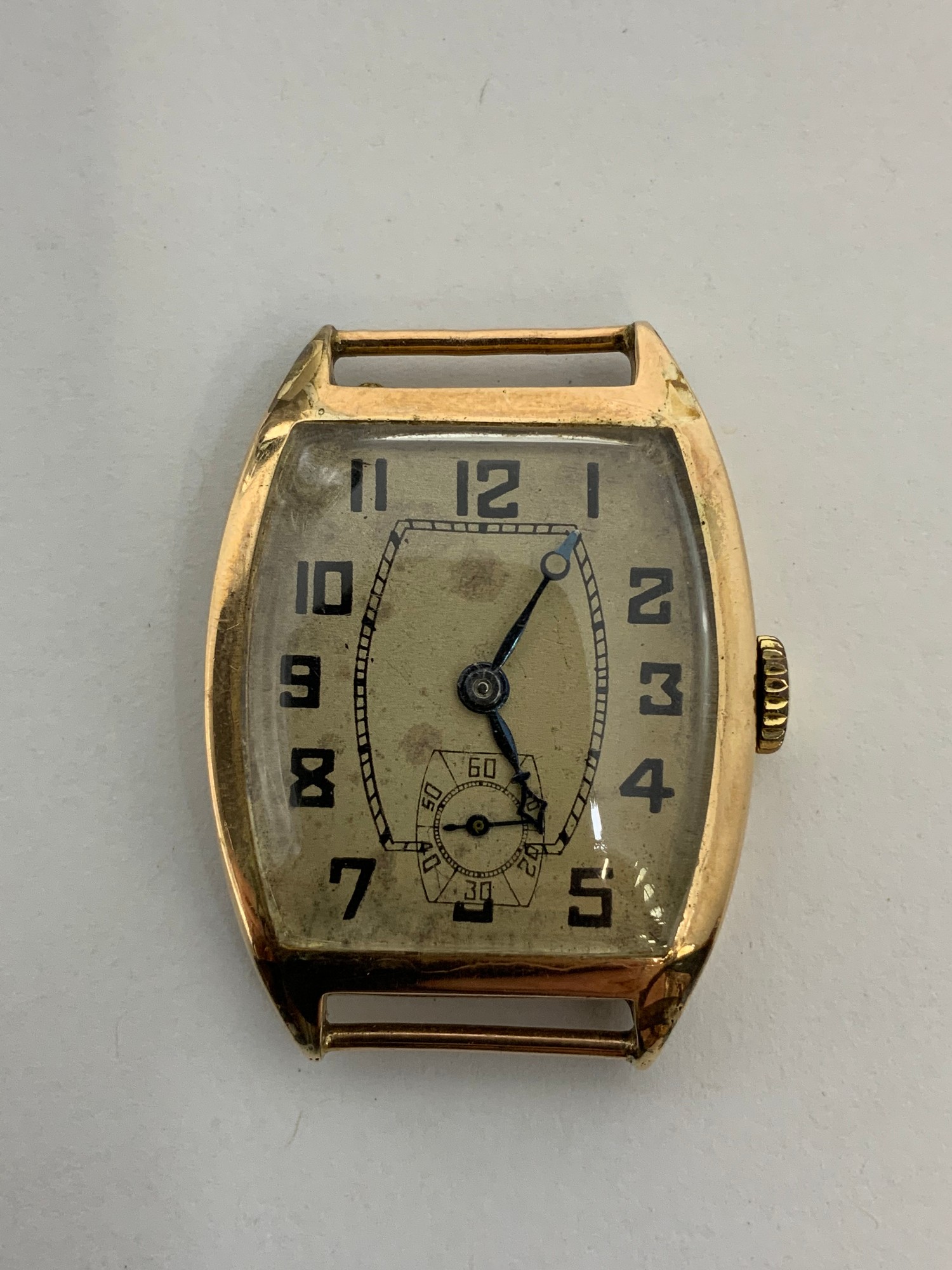 9ct gold Gents Wrist Watch