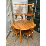 Pine Circular Table and 4x Chairs